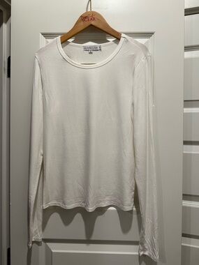 Sincerely Jules Long-Sleeve Crewneck Top in White